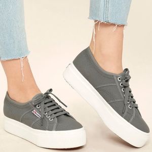 gray platform supergas